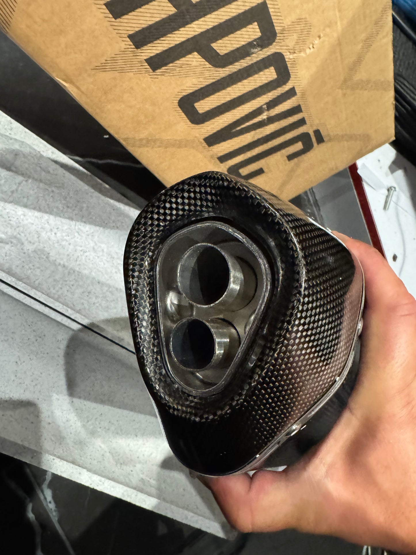 Silencieux échappement akrapovic