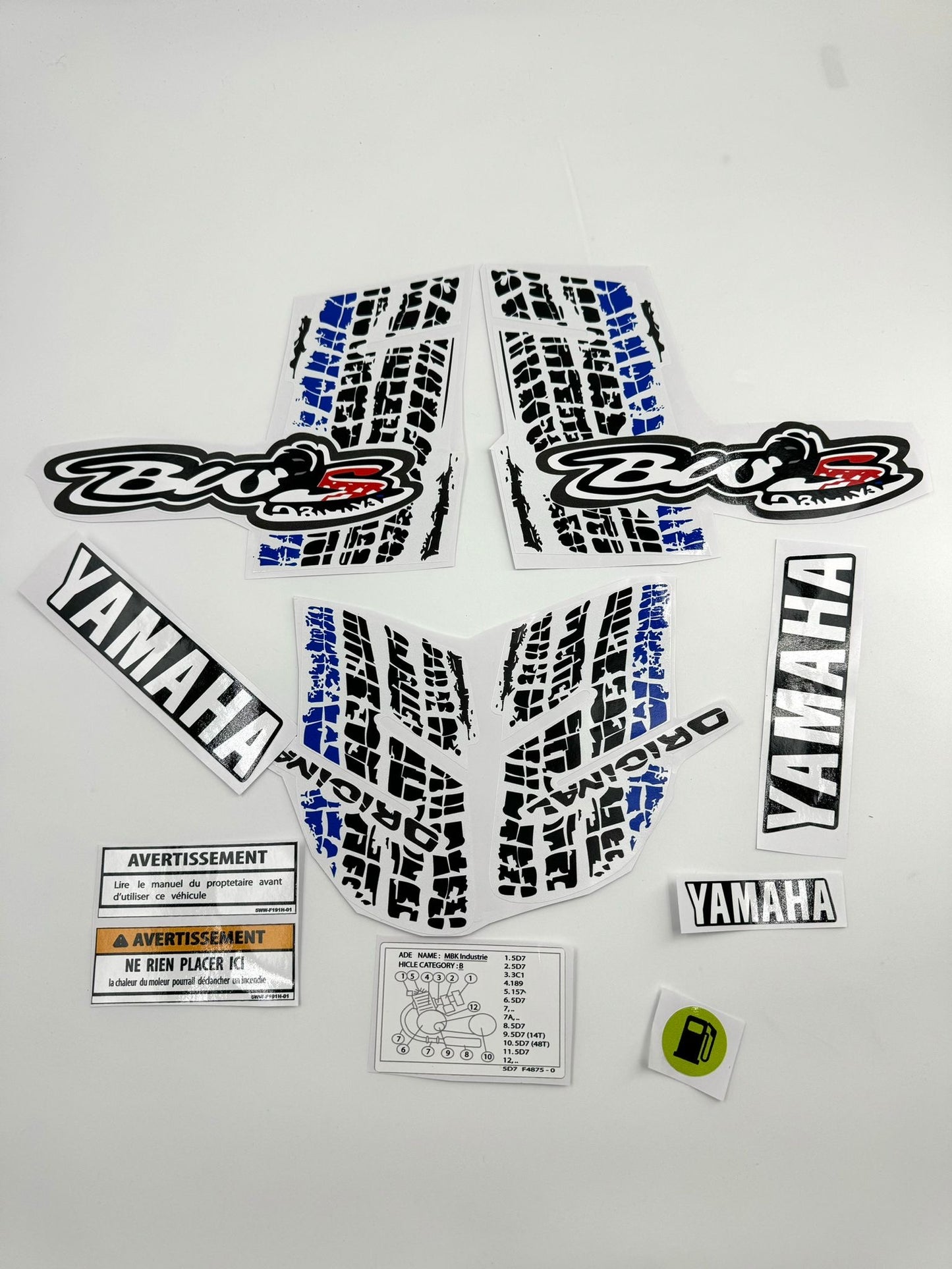 Kit déco Yamaha bw's blanc, noir, bleu
